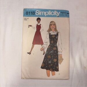 Vintage uncut 1977 Simplicity jumper pattern